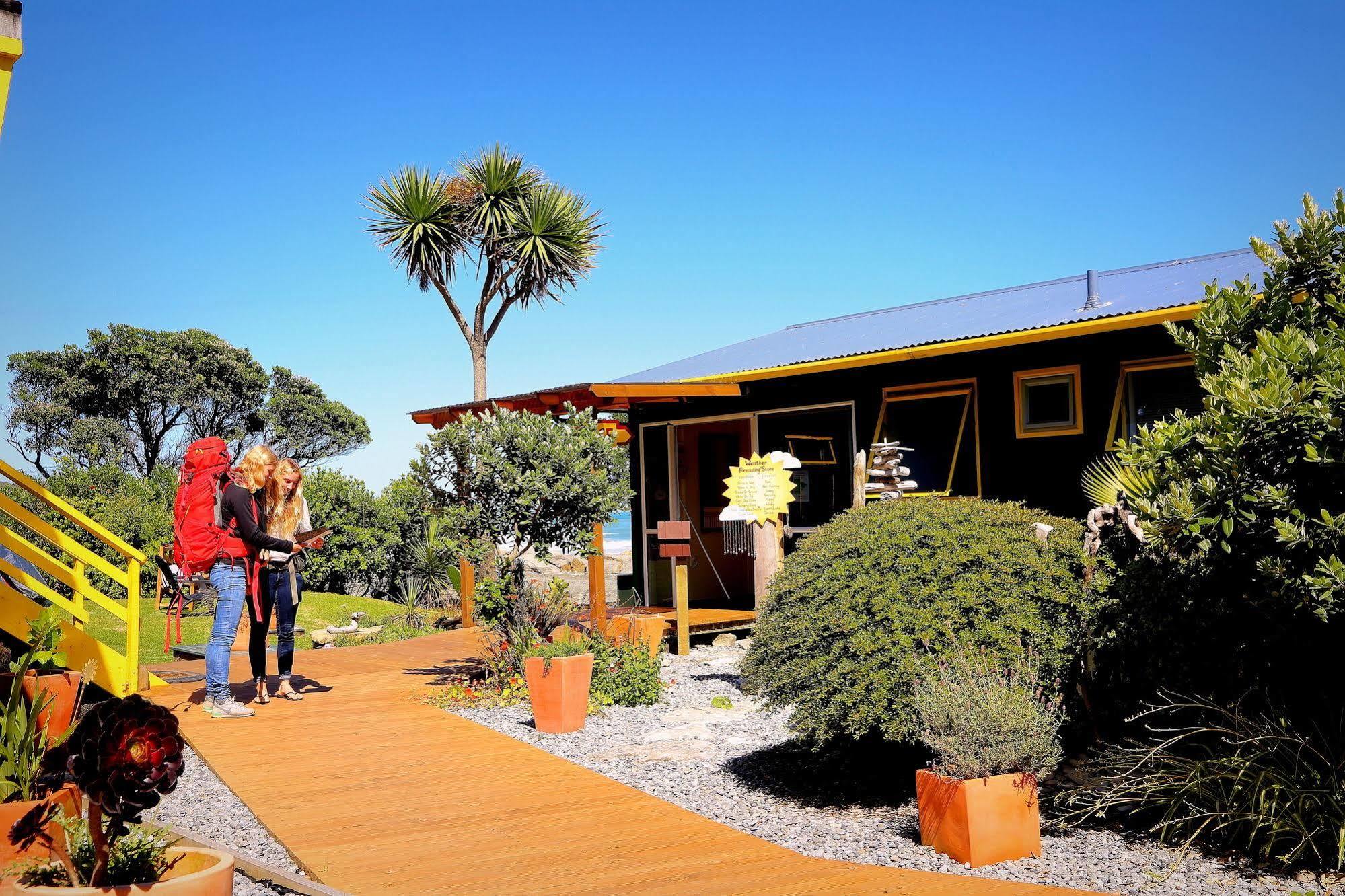 Punakaiki Beach Hostel Extérieur photo